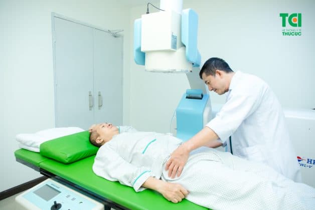 Các phương pháp điều trị sỏi tiết niệu công nghệ cao