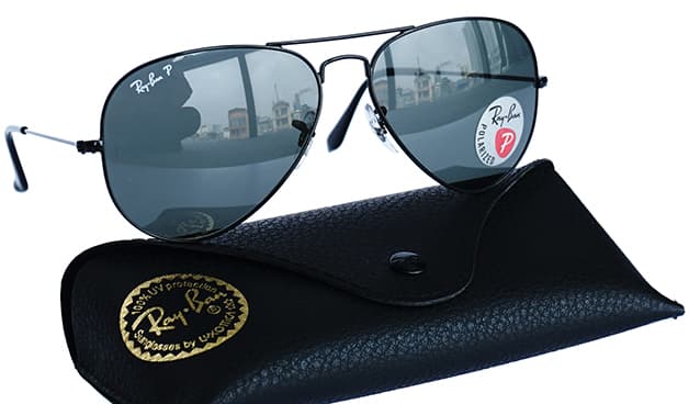 tròng kính rayban