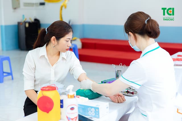 Khám sức khoẻ trường Công Nghệ Giáo Dục Hà Nội