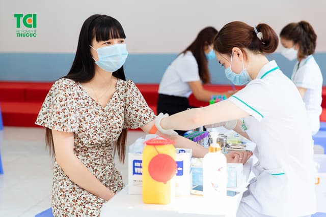 Khám sức khoẻ trường Công Nghệ Giáo Dục Hà Nội