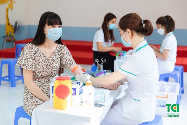 Khám sức khoẻ trường Công Nghệ Giáo Dục Hà Nội