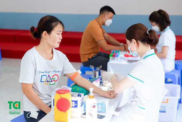 Khám sức khoẻ trường Công Nghệ Giáo Dục Hà Nội