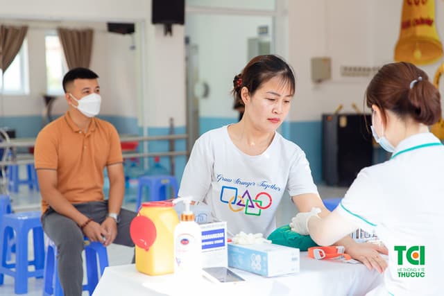 Khám sức khoẻ trường Công Nghệ Giáo Dục Hà Nội