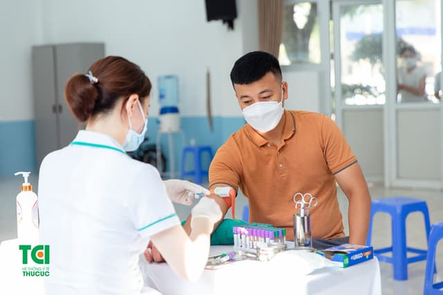 Khám sức khoẻ trường Công Nghệ Giáo Dục Hà Nội