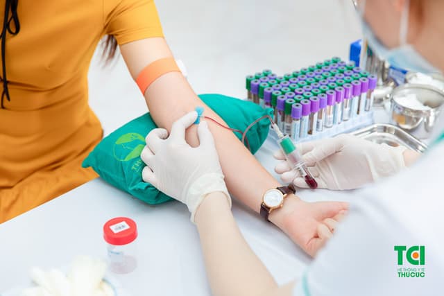 Khám sức khoẻ trường Công Nghệ Giáo Dục Hà Nội