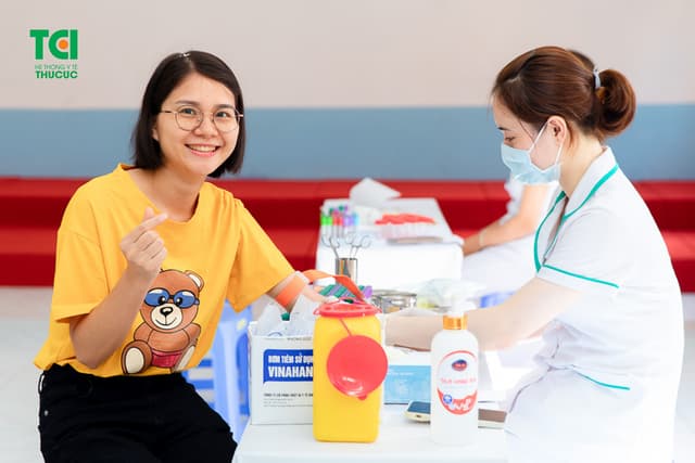 Khám sức khoẻ trường Công Nghệ Giáo Dục Hà Nội