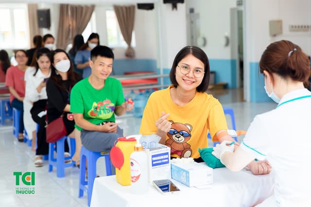 Khám sức khoẻ trường Công Nghệ Giáo Dục Hà Nội