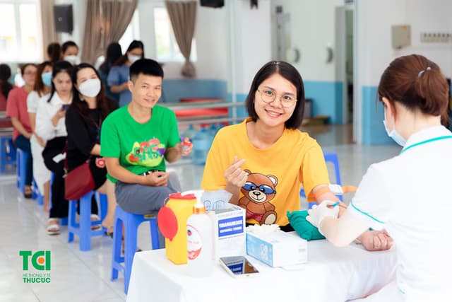 Khám sức khoẻ trường Công Nghệ Giáo Dục Hà Nội