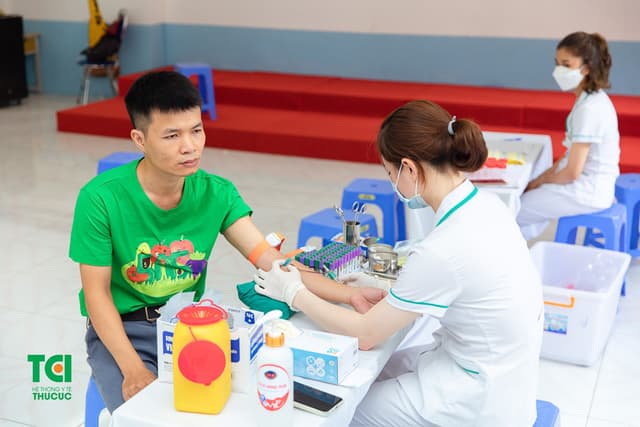 Khám sức khoẻ trường Công Nghệ Giáo Dục Hà Nội