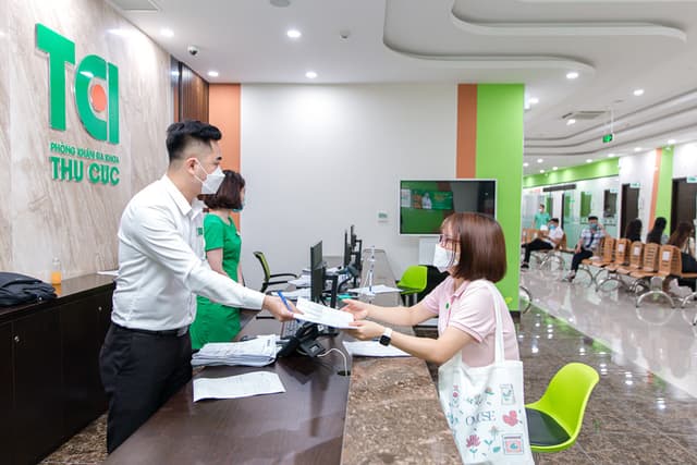 Khám sức khoẻ trường Công Nghệ Giáo Dục Hà Nội