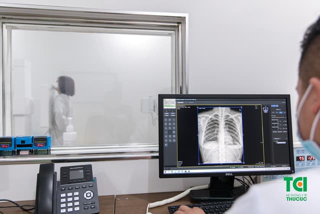 Khám sức khoẻ trường Công Nghệ Giáo Dục Hà Nội