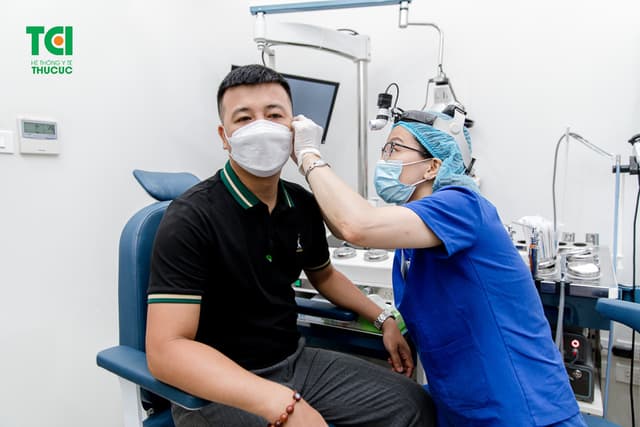 Khám sức khoẻ trường Công Nghệ Giáo Dục Hà Nội