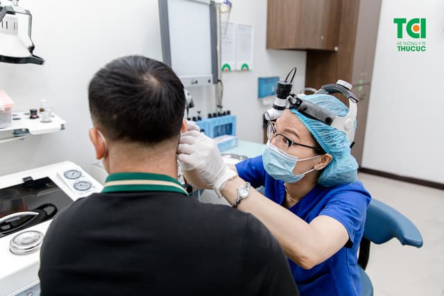 Khám sức khoẻ trường Công Nghệ Giáo Dục Hà Nội