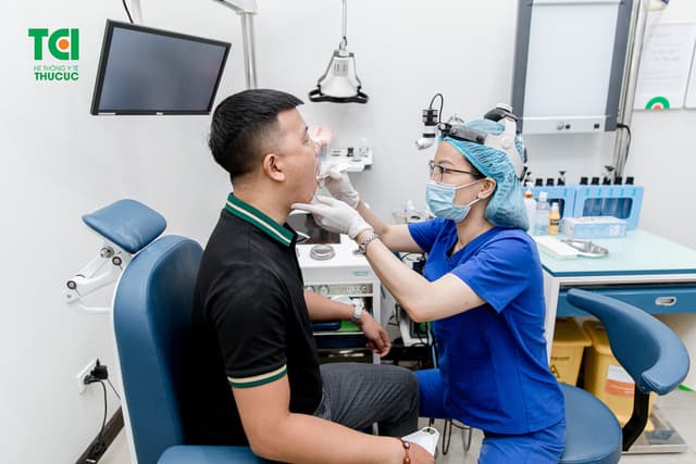 Khám sức khoẻ trường Công Nghệ Giáo Dục Hà Nội