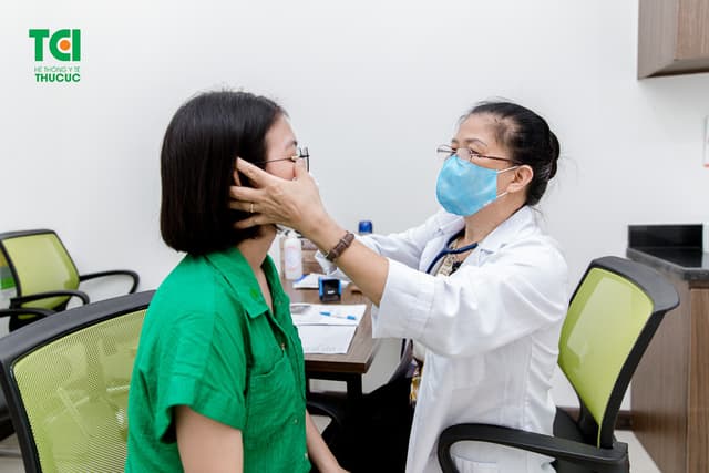 Khám sức khoẻ trường Công Nghệ Giáo Dục Hà Nội