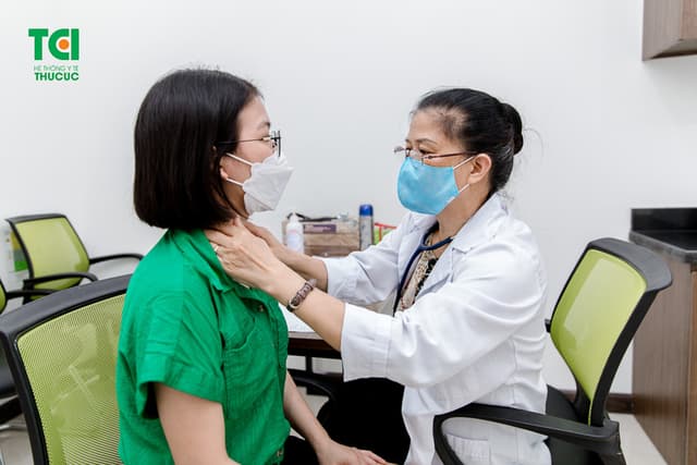 Khám sức khoẻ trường Công Nghệ Giáo Dục Hà Nội