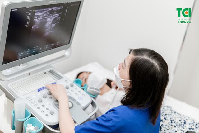 Khám sức khoẻ trường Công Nghệ Giáo Dục Hà Nội