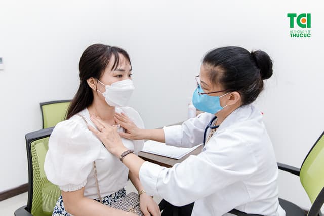 Khám sức khoẻ trường Công Nghệ Giáo Dục Hà Nội