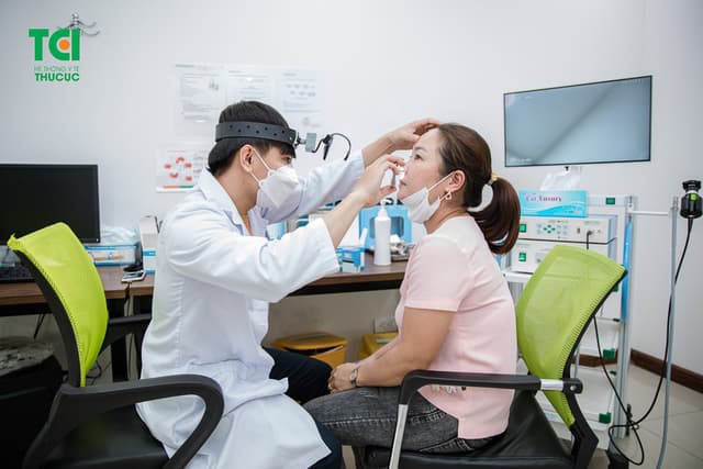 Khám sức khoẻ công ty TNHH Le Mont Ba Vì