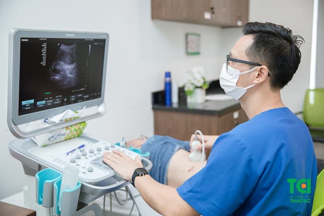 Khám sức khoẻ công ty TNHH Le Mont Ba Vì