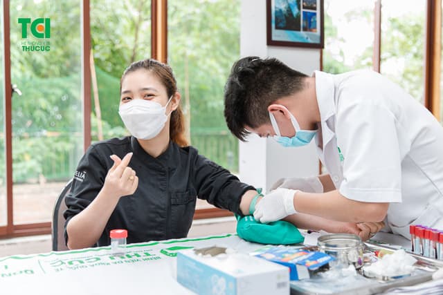 Khám sức khoẻ công ty TNHH Le Mont Ba Vì