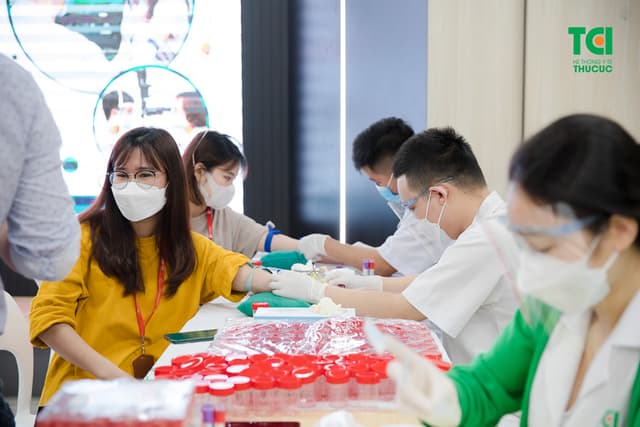 Khám sức khoẻ công ty Sáng tạo trẻ Việt Nam Miichisoft