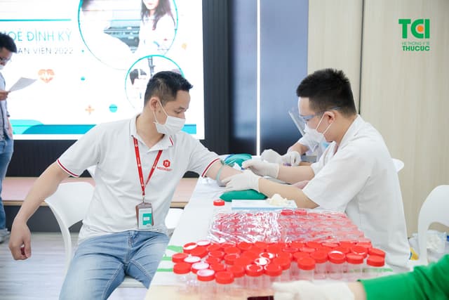 Khám sức khoẻ công ty Sáng tạo trẻ Việt Nam Miichisoft