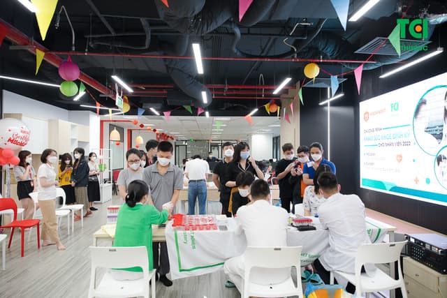 Khám sức khoẻ công ty Sáng tạo trẻ Việt Nam Miichisoft