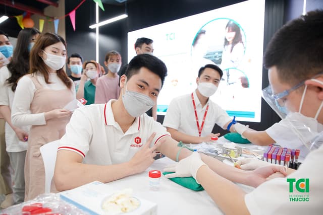 Khám sức khoẻ công ty Sáng tạo trẻ Việt Nam Miichisoft