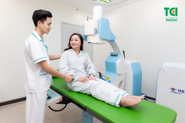 tán sỏi ngoài cơ thể(eswl)