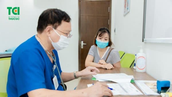 Những tác nhân thường gặp trong viêm âm đạo cũng là những tác nhân gây ra tổn thương tại môi lớn