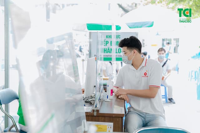 Khám sức khoẻ công ty Sáng tạo trẻ Việt Nam Miichisoft