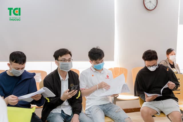 Khám sức khoẻ công ty Sáng tạo trẻ Việt Nam Miichisoft