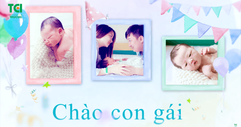 Nụ cười hạnh phúc khi con chào đời