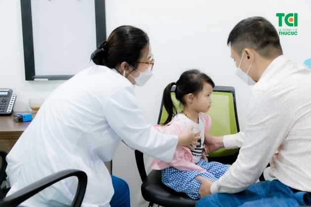 bệnh hen phế quản trẻ em