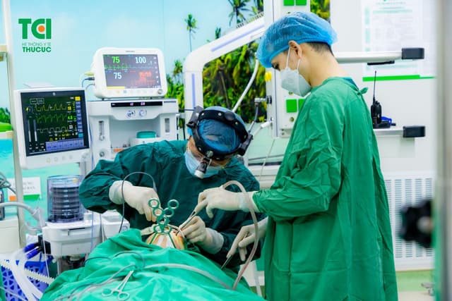 Cắt Amidan cho trẻ: Phương pháp an toàn, hiệu quả