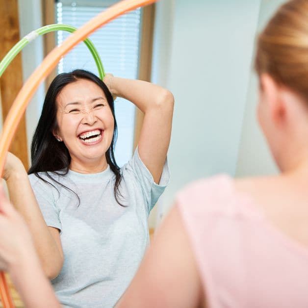 mẹ đẻ mổ có lắc vòng được không?