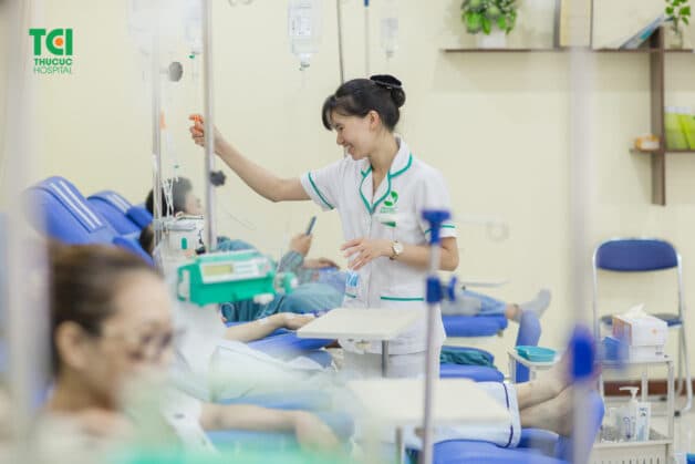 Tìm hiểu về điều trị ung thư bằng hóa chất