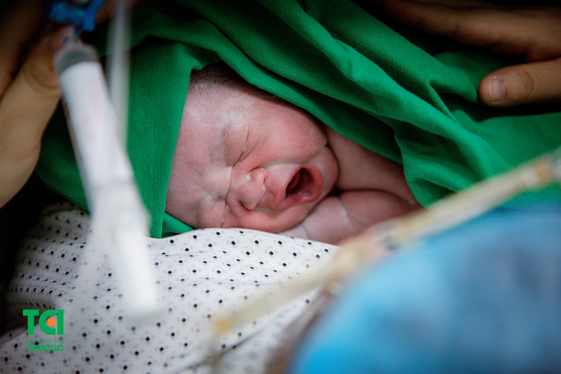 Mẹ liên cầu khuẩn nhóm B và thai ngôi ngược, em bé chào đời có sức khỏe hoàn toàn khỏe mạnh