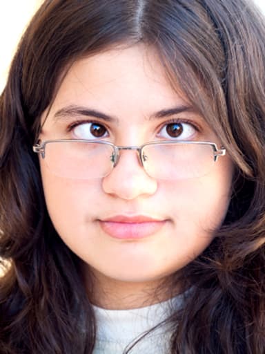 Mắt hiếng và những thông tin cần thiết về bệnh