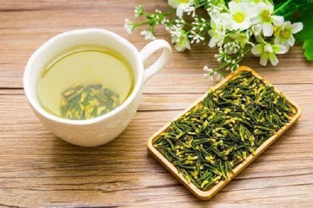 Mất ngủ nên ăn gì? câu trả lời: trà tâm sen