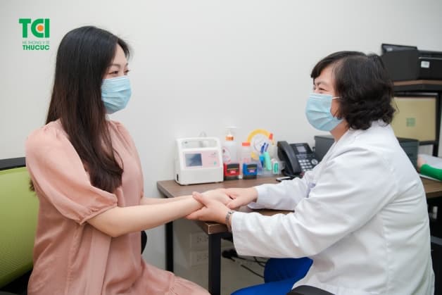 tư vấn khám thai