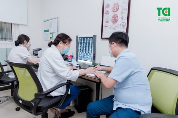 Rượu gây viêm tụy cấp có thể phát hiện khi đi khám thường xuyên