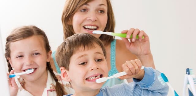 Điểm danh những thói quen chăm sóc răng tốt và xấu