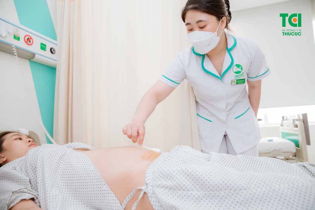 Tình trạng ứ dịch vết mổ đẻ cũ ảnh hưởng thế nào?