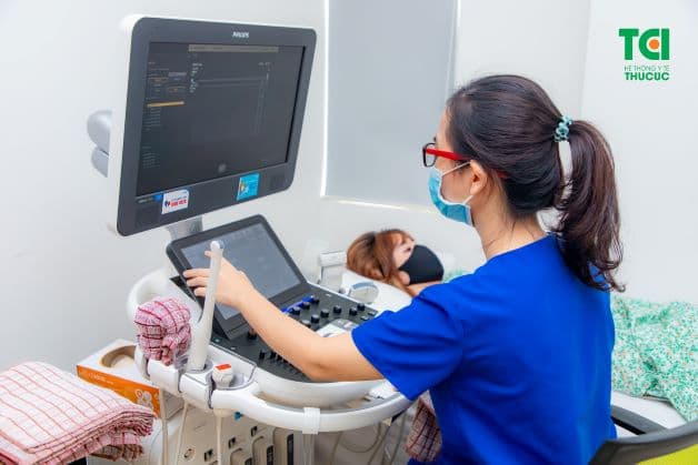 Những nang này chỉ có thể phát hiện khi chị em đi khám phụ khoa hoặc vô tình phát hiện khi đang thực hiện kiểm tra một vấn đề bất thường nào khác, ít bộc lộ bằng triệu chứng đặc biệt