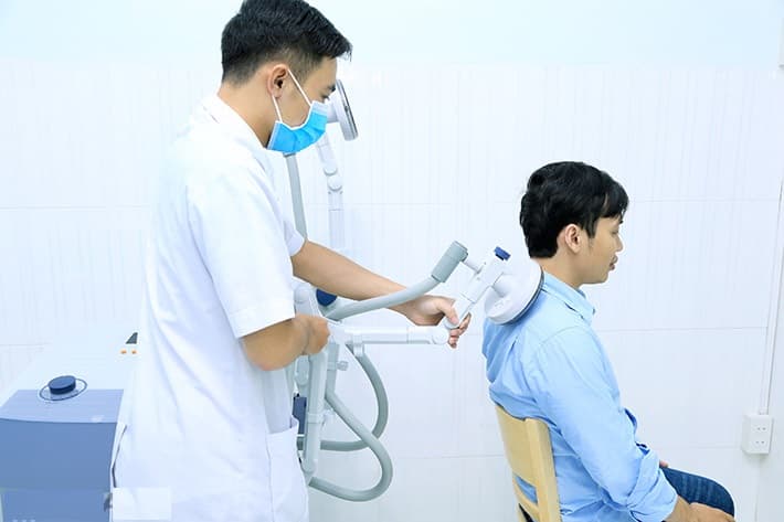 Vật lý trị liệu - phương pháp được nhiều bệnh nhân vôi đốt sống cổ quan tâm