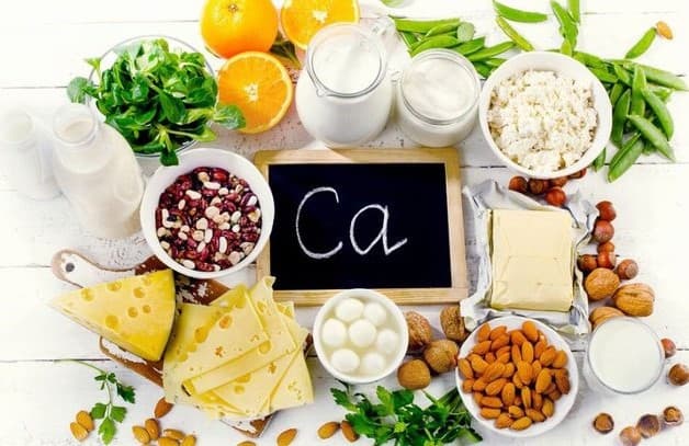 Thực phẩm tốt cho bệnh thoái hóa cột sống - Thực phẩm chứa nhiều canxi