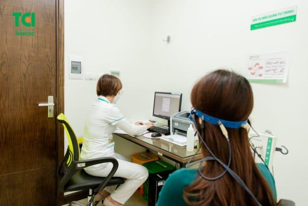 trị bệnh mất ngủ về đêm