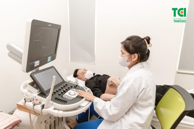 Viêm gan do rượu bia: Bệnh không thể chủ quan